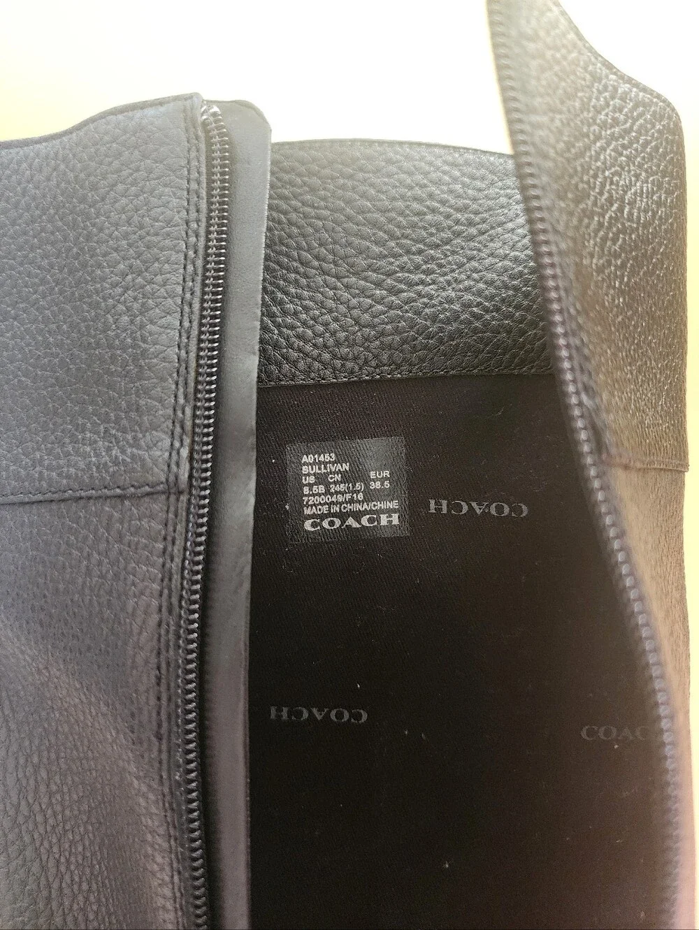 Black Leather Knee-High Riding Boots - Picture 2 of 16